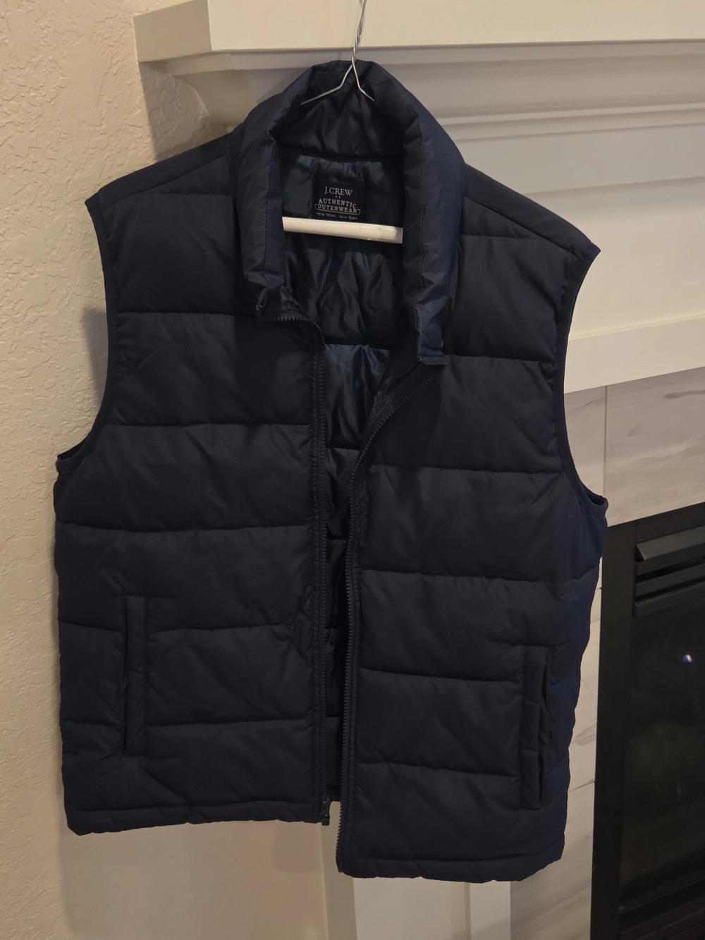 J. Crew Men’s Dark Navy Quilted Puffer Vest